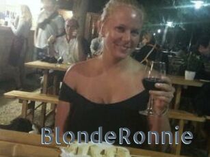 BlondeRonnie