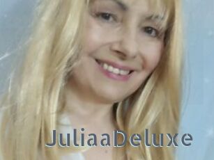 JuliaaDeluxe