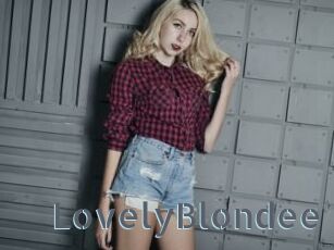LovelyBlondee