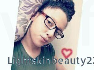 Lightskinbeauty22