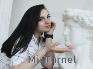 MiaTurnel