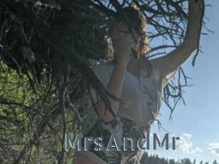 MrsAndMr