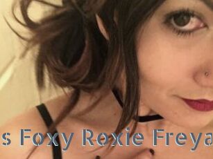 Ms_Foxy_Roxie_Freya