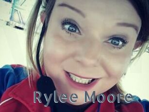 Rylee_Moore