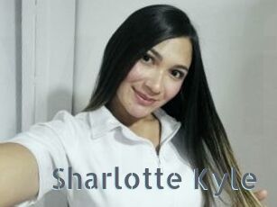 Sharlotte_Kyle