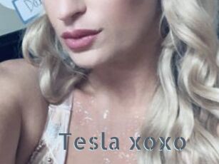 Tesla_xoxo